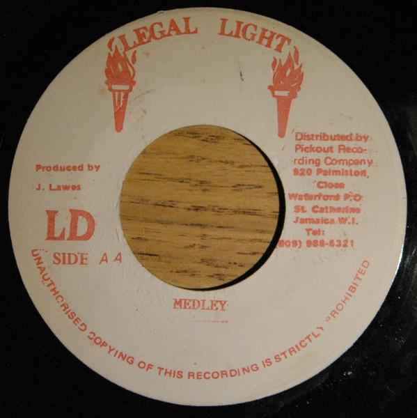 7-дюймовая пластинка SANCHEZ - Медли NONE Legal Light 1996 Ямайка Регги, Ска и Даб Б/У
7-дюймовая пластинка SANCHEZ - Медли NONE Legal Light 1996 Ямайка Регги, Ска и Даб Б/У