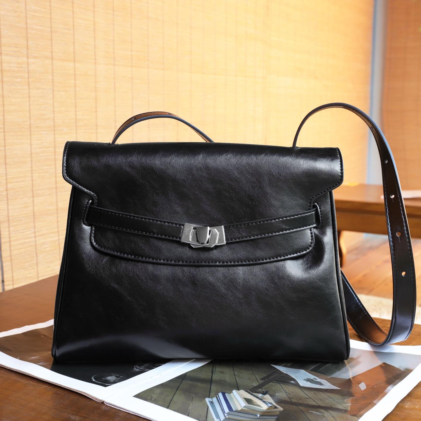 First Layer Cowhide, Genuine Leather Women S Bag, Retro Mailman Bag, Large Capacity Shoulder Messenger Commuter Versatile Handbag чорний
First Layer Cowhide, Genuine Leather Women S Bag, Retro Mailman Bag, Large Capacity Shoulder Messenger Commuter Versatile Handbag чорний