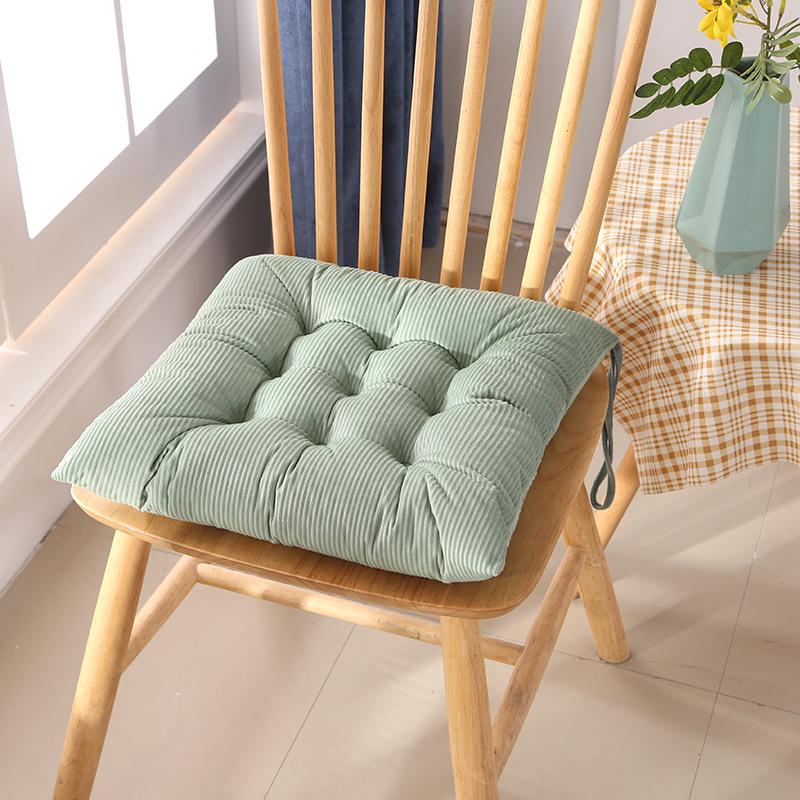 3D Corduroy Thick Seat Cushion Pad for Office or Student Chair 40x40 cm
3D Corduroy Thick Seat Cushion Pad for Office or Student Chair 40x40 cm