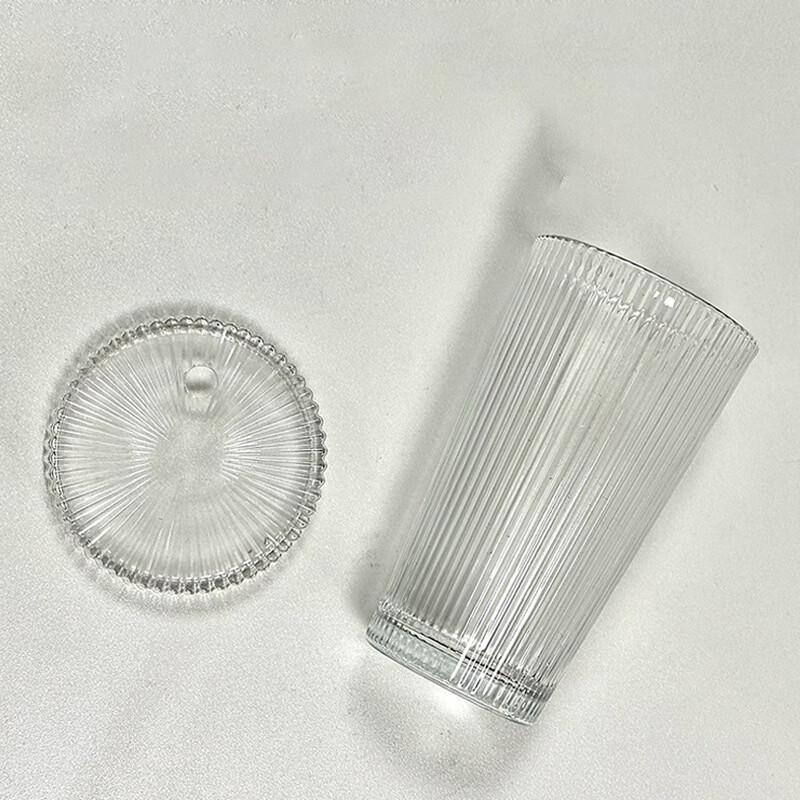OLOEY Tall Vertical Stripe Glass Cups with Perforated Lids (Set of 3)
OLOEY Tall Vertical Stripe Glass Cups with Perforated Lids (Set of 3)