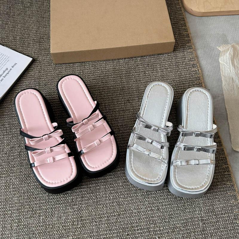 Beautiful bow-tie slippers for women s summer wear 2025 thick-bottomed open-toed wedge heel high-heeled sandals 35 чёрный
Beautiful bow-tie slippers for women s summer wear 2025 thick-bottomed open-toed wedge heel high-heeled sandals 35 чёрный
