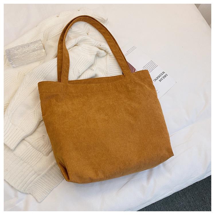 Large Capacity Corduroy Shopping Bag Simple Art Canvas Shoulder Bag Multifunctional Leisure Retro Solid Color Women S Handbag 45x14x35cm
Large Capacity Corduroy Shopping Bag Simple Art Canvas Shoulder Bag Multifunctional Leisure Retro Solid Color Women S Handbag 45x14x35cm