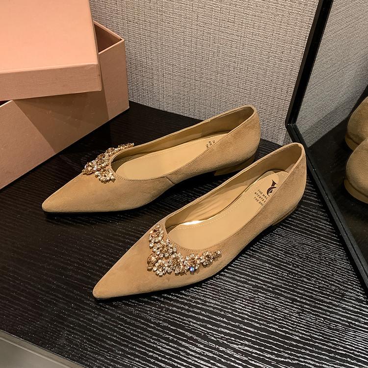 New French rhinestone flat-soled wedding shoes women s pointed head and one pedal temperament shallow mouth leisure 2025 autumn single shoes women 39 абрикосовый
New French rhinestone flat-soled wedding shoes women s pointed head and one pedal temperament shallow mouth leisure 2025 autumn single shoes women 39 абрикосовый