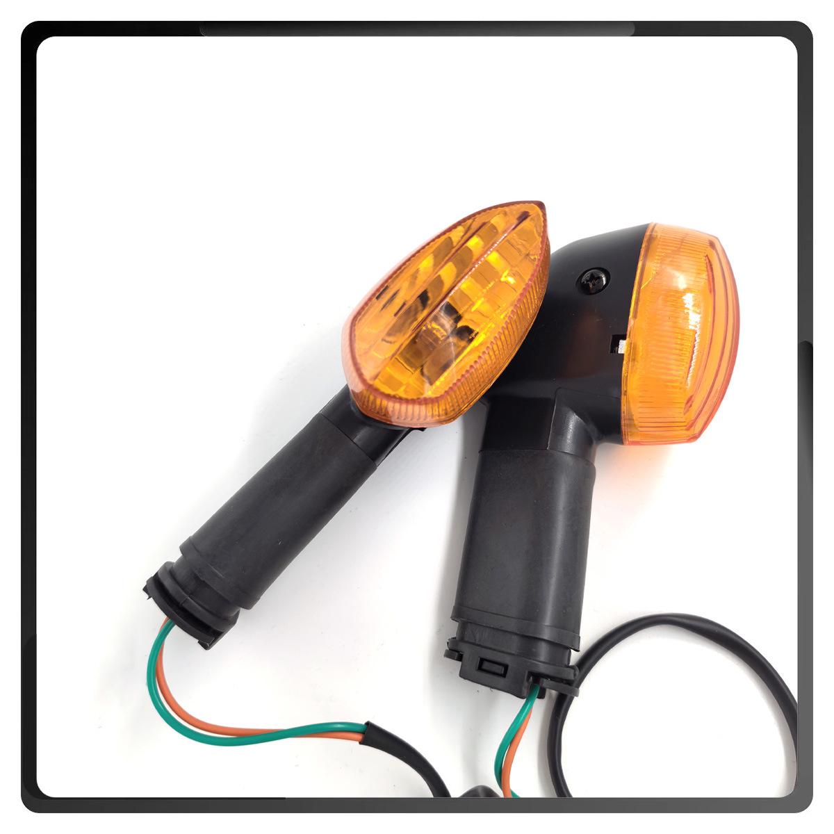 Universal LED Turn Signal Lights for Yamaha YZF R1/R6, FZ1, MT-07/09
Universal LED Turn Signal Lights for Yamaha YZF R1/R6, FZ1, MT-07/09