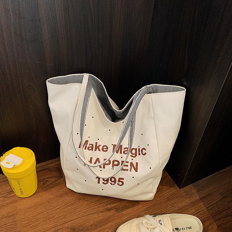 2025 summer new student portable shoulder large capacity handbag student tote bag shoulder bag
2025 summer new student portable shoulder large capacity handbag student tote bag shoulder bag