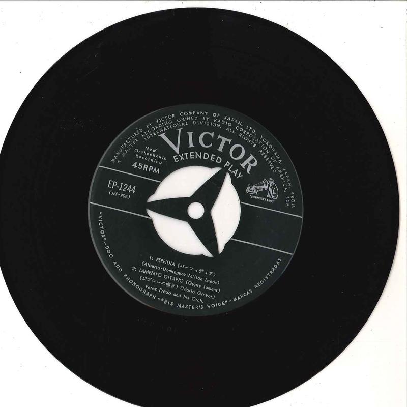 7inch Record PEREZ PRADO & HIS ORCH. - Perfidia / Lamento Gitano /Green Ey EP1244 VICTOR Japan New Age & Easy Listening Used
7inch Record PEREZ PRADO & HIS ORCH. - Perfidia / Lamento Gitano /Green Ey EP1244 VICTOR Japan New Age & Easy Listening Used