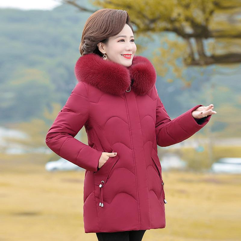 Женская одежда на хлопковой подкладке утолщается зимой, одежда с большим меховым воротником, одежда на хлопковой подкладке и теплые куртки утолщаются. 5XL красный
Женская одежда на хлопковой подкладке утолщается зимой, одежда с большим меховым воротником, одежда на хлопковой подкладке и теплые куртки утолщаются. 5XL красный