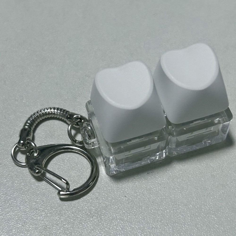 New 2Keys Keycap Pinch Finger Keyboard DIY Fidget Keychain Mechanical Relief Stress Pinch
New 2Keys Keycap Pinch Finger Keyboard DIY Fidget Keychain Mechanical Relief Stress Pinch