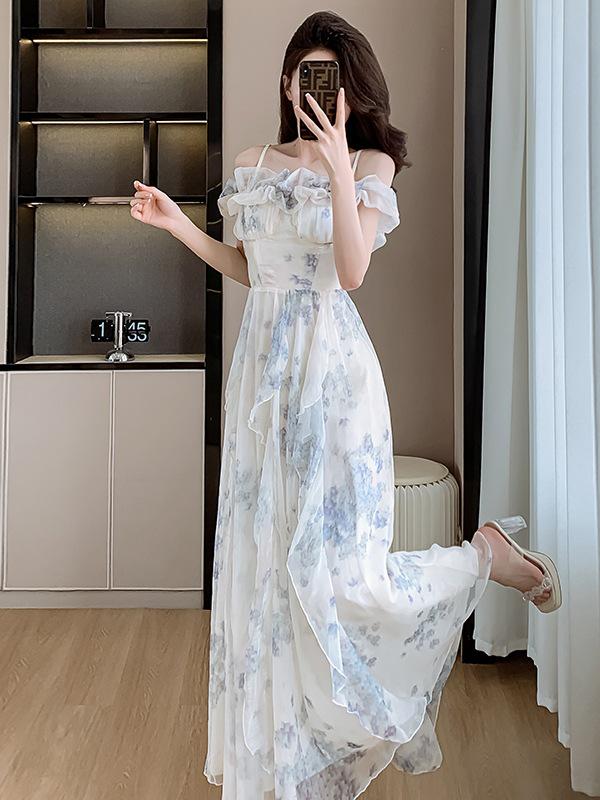 Elegant Seaside Spaghetti Strap Ruffle Dress - Flowy Fairy Beach Style Small
Elegant Seaside Spaghetti Strap Ruffle Dress - Flowy Fairy Beach Style Small