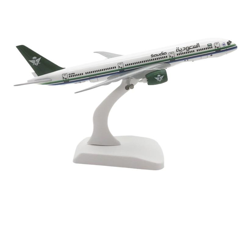 20CM Metal Replica Plane Model SAUDI Airline 787 B787 with Wheels Diecast Airplane Models Collection Toys Boys Gift
20CM Metal Replica Plane Model SAUDI Airline 787 B787 with Wheels Diecast Airplane Models Collection Toys Boys Gift