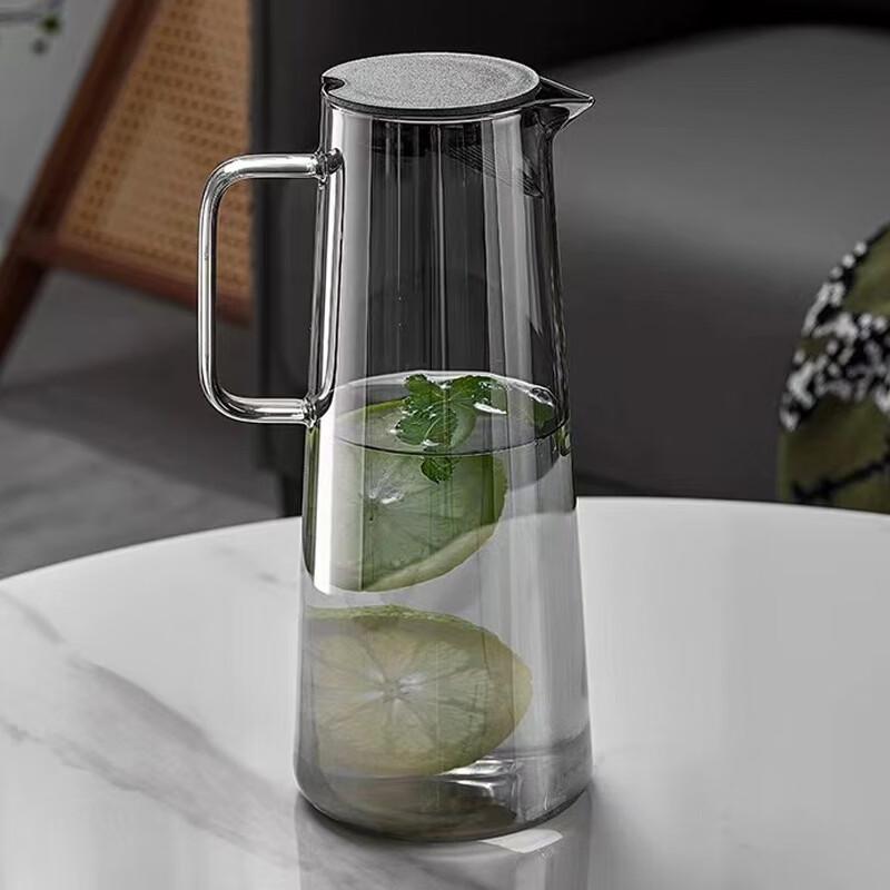 Aizlv 1.8L High Borosilicate Glass Pitcher
Aizlv 1.8L High Borosilicate Glass Pitcher