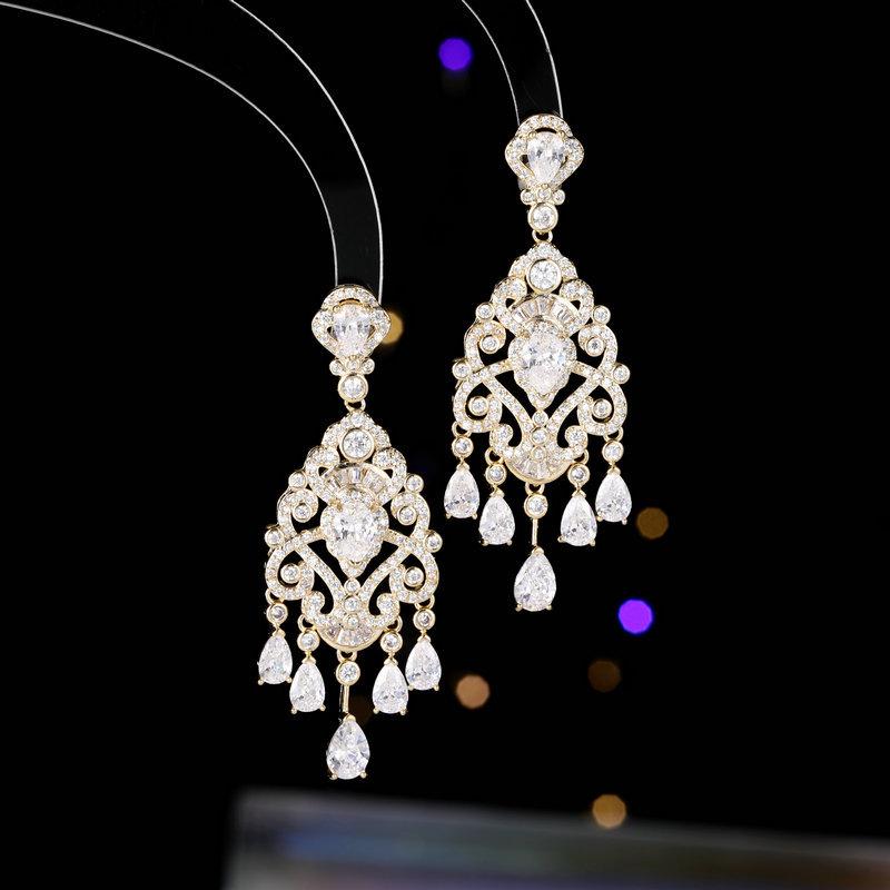 Серьги Heavy Industry Premium, длинные, инкрустированные цветным цирконием, роскошные, суд, фэн-шуй, серьги-кисточки, женские
Серьги Heavy Industry Premium, длинные, инкрустированные цветным цирконием, роскошные, суд, фэн-шуй, серьги-кисточки, женские