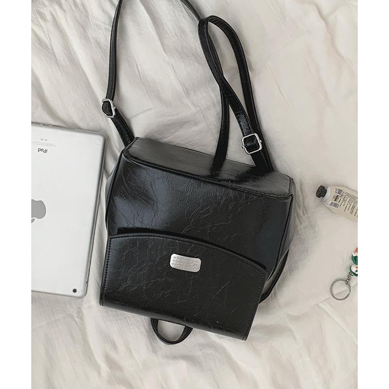 Нишевая текстурная серебристая сумка женская сумочка 2025 новая мода повседневный рюкзак студенческая дорожная сумка чёрный
Нишевая текстурная серебристая сумка женская сумочка 2025 новая мода повседневный рюкзак студенческая дорожная сумка чёрный