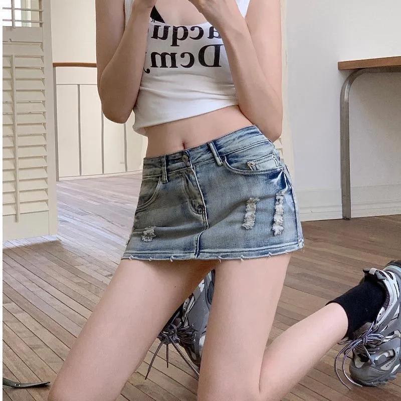 Y2K Spicy Girl Low-Waist Denim Mini Skirt: Washed, Ripped, Tight Fit, Hip-Hugging, Versatile Summer Style Medium
Y2K Spicy Girl Low-Waist Denim Mini Skirt: Washed, Ripped, Tight Fit, Hip-Hugging, Versatile Summer Style Medium