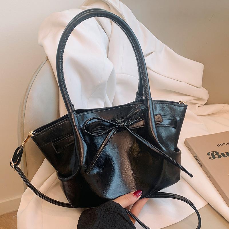 Модная универсальная сумка для женщин на весну и лето Простая сумка через плечо Модная универсальная сумка-ведро через плечо
Модная универсальная сумка для женщин на весну и лето Простая сумка через плечо Модная универсальная сумка-ведро через плечо