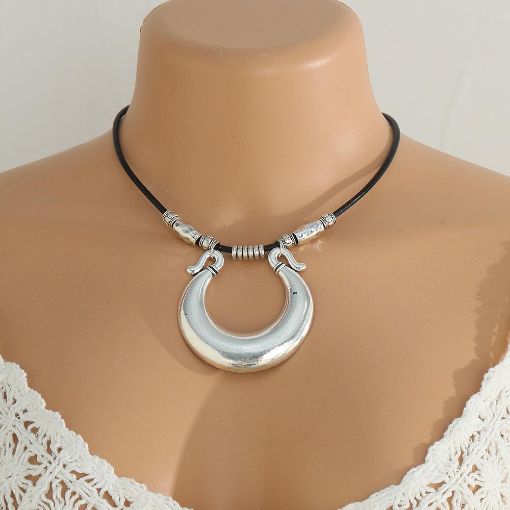 Модное ожерелье для женских украшений серебряный 
Модное ожерелье для женских украшений серебряный