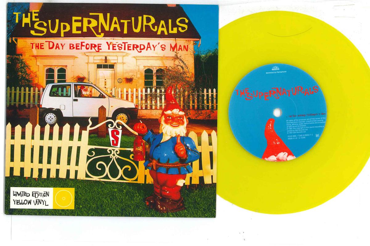 7inch Record SUPERNATURALS - The Day Before Yesterday s Man FOOD88 Food, Parlophon 1997 UK Rock Used
7inch Record SUPERNATURALS - The Day Before Yesterday s Man FOOD88 Food, Parlophon 1997 UK Rock Used