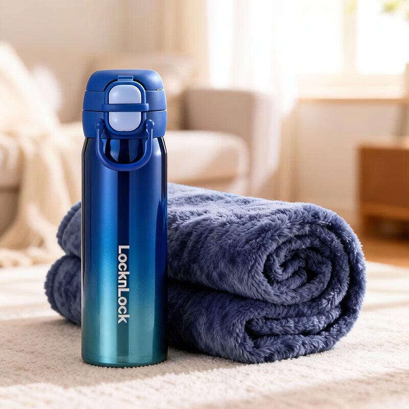 Lock&Lock Star Energy Double-Lid Thermal Mug & Blanket Set
Lock&Lock Star Energy Double-Lid Thermal Mug & Blanket Set
