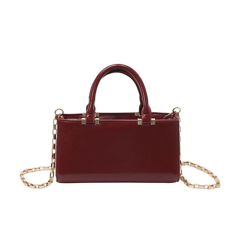Women s Bag 2025 New Style Simple Western-style Fashionable Large Capacity Small Square Commuting Texture One-shoulder Cross-body one size вина червоного кольору
Women s Bag 2025 New Style Simple Western-style Fashionable Large Capacity Small Square Commuting Texture One-shoulder Cross-body one size вина червоного кольору