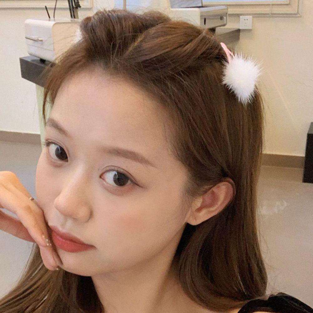Metal BB Clip Candy Color Plush Ball Korean Style Barrette Hairpin Women Hair Clip Hair Accessories
Metal BB Clip Candy Color Plush Ball Korean Style Barrette Hairpin Women Hair Clip Hair Accessories