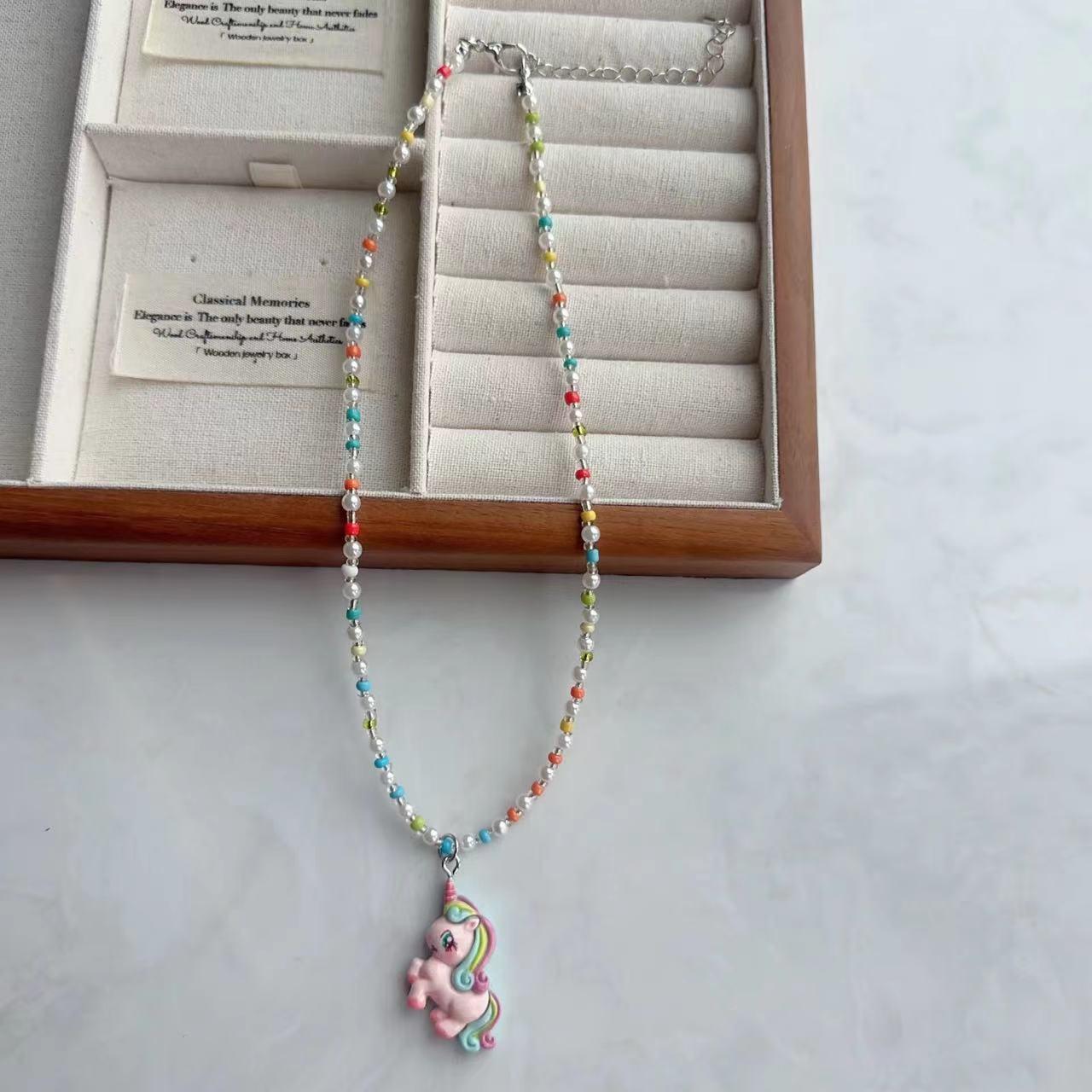 Children s Cartoon Beaded Pony Pendant Necklace - Cute Princess Choker for Girls світло-рожевий колір
Children s Cartoon Beaded Pony Pendant Necklace - Cute Princess Choker for Girls світло-рожевий колір