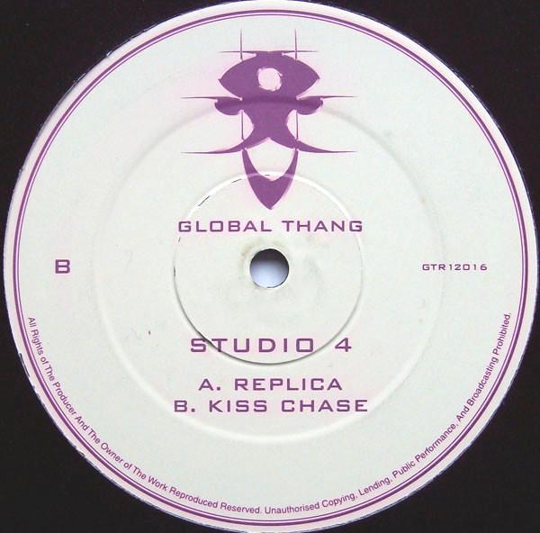 12inch Record STUDIO 4 - Replica / Kiss Chase GTR12016 Global Thang 2000 UK Dance & Electronica Used
12inch Record STUDIO 4 - Replica / Kiss Chase GTR12016 Global Thang 2000 UK Dance & Electronica Used
