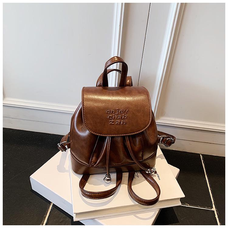 2025 Women s Retro Solid Color Backpack - Versatile, Exquisite Travel Accessory for Autumn and Winter коричневий
2025 Women s Retro Solid Color Backpack - Versatile, Exquisite Travel Accessory for Autumn and Winter коричневий