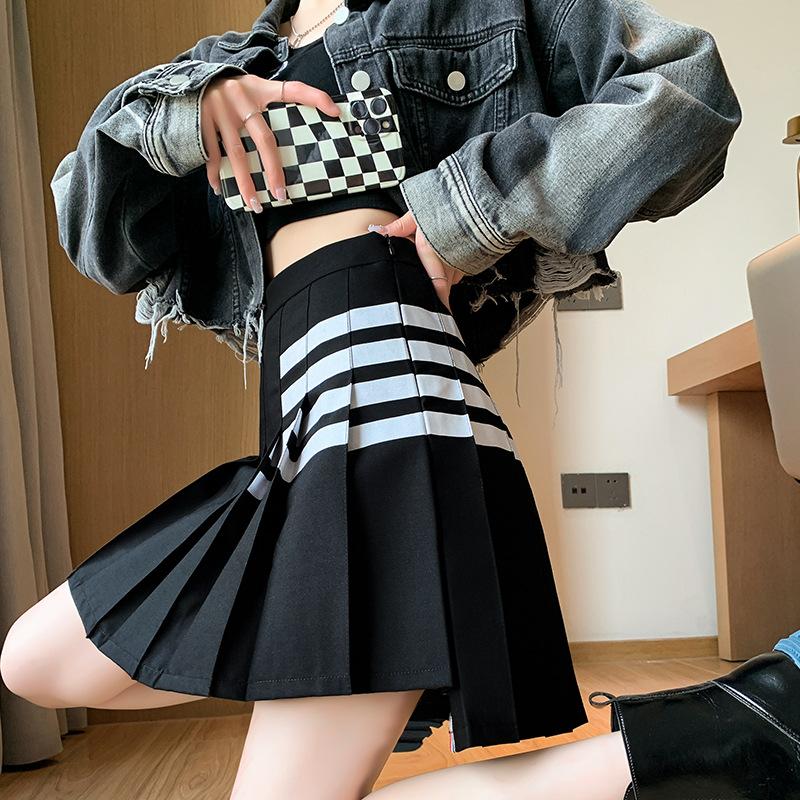 Pleated Skirt Women s Four Bars Gray Autumn and Winter Super Short Half-length A-word Skirt S
Pleated Skirt Women s Four Bars Gray Autumn and Winter Super Short Half-length A-word Skirt S