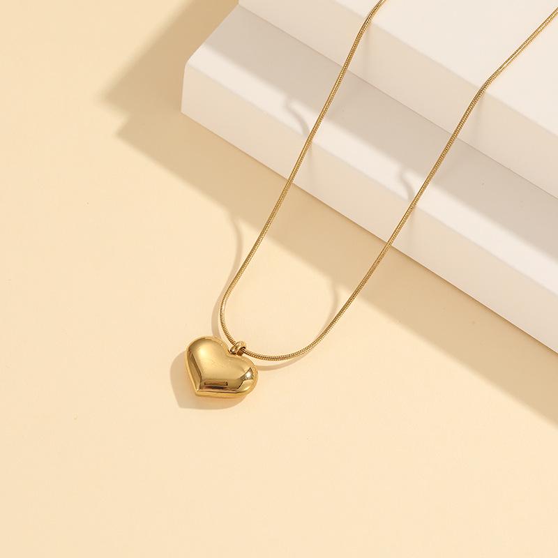 Stylish Minimalist Gold Heart Necklace for Women - Versatile, Elegant, High-End Titanium Steel, Non-Fading Snake Bone Chain
Stylish Minimalist Gold Heart Necklace for Women - Versatile, Elegant, High-End Titanium Steel, Non-Fading Snake Bone Chain