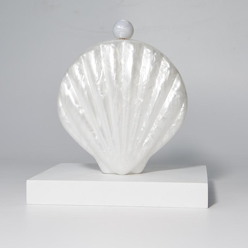 French Acrylic Shell Bag Wedding Dinner Clutch New Women s Shoulder Crossbody Bag
French Acrylic Shell Bag Wedding Dinner Clutch New Women s Shoulder Crossbody Bag