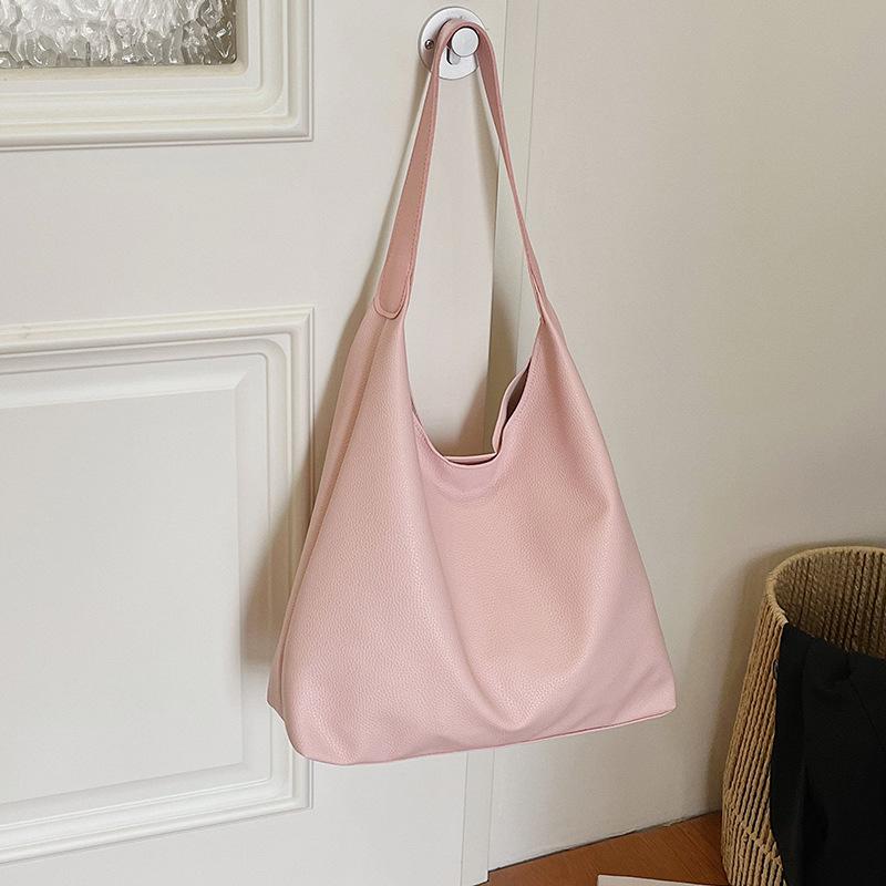 Tote bag retro solid color niche texture versatile handbag shoulder bag large capacity women commuting casual simple рожевий
Tote bag retro solid color niche texture versatile handbag shoulder bag large capacity women commuting casual simple рожевий