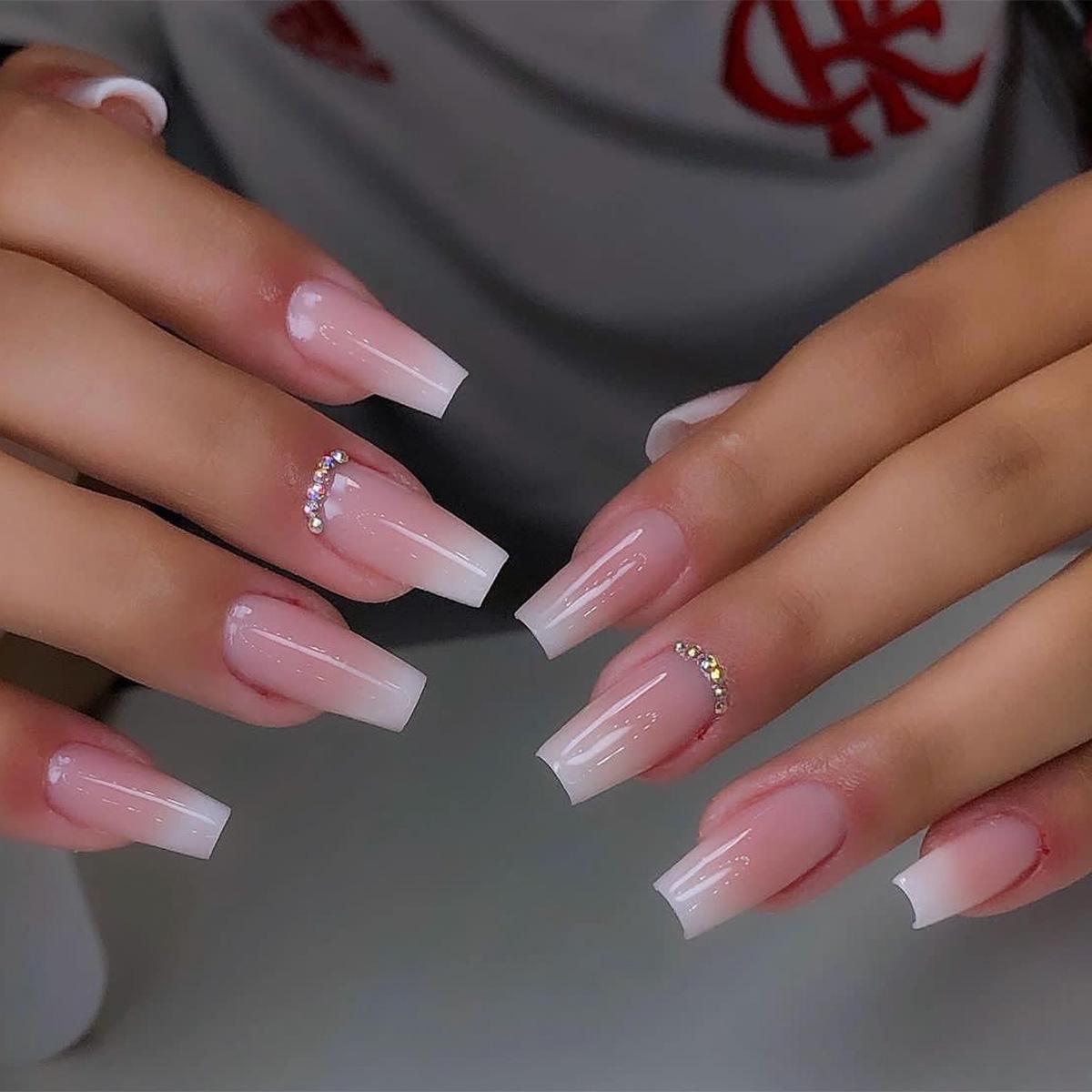 Cross-border Exclusive Gradient French Rhinestone Removable Fake Nails for Europe & America
Cross-border Exclusive Gradient French Rhinestone Removable Fake Nails for Europe & America