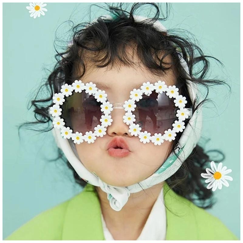 Солнцезащитные очки для детей Girl Flower | Iboode Kids Fashion Солнцезащитные очки - Солнцезащитные очки овальной формы
Солнцезащитные очки для детей Girl Flower | Iboode Kids Fashion Солнцезащитные очки - Солнцезащитные очки овальной формы