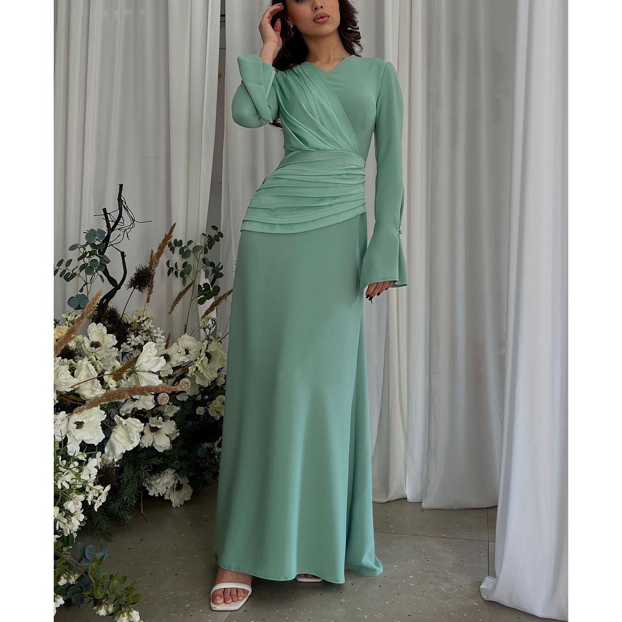 Elegant Women s Slimming Pleated Dress - Sexy European & American Style XXL
Elegant Women s Slimming Pleated Dress - Sexy European & American Style XXL