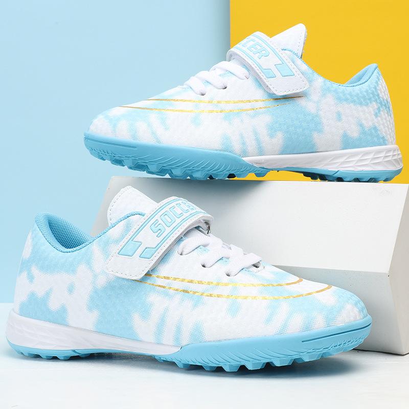 New children s broken nail football shoes boys and girls flat non-slip primary and secondary school sports shoes Velcro football 30
New children s broken nail football shoes boys and girls flat non-slip primary and secondary school sports shoes Velcro football 30