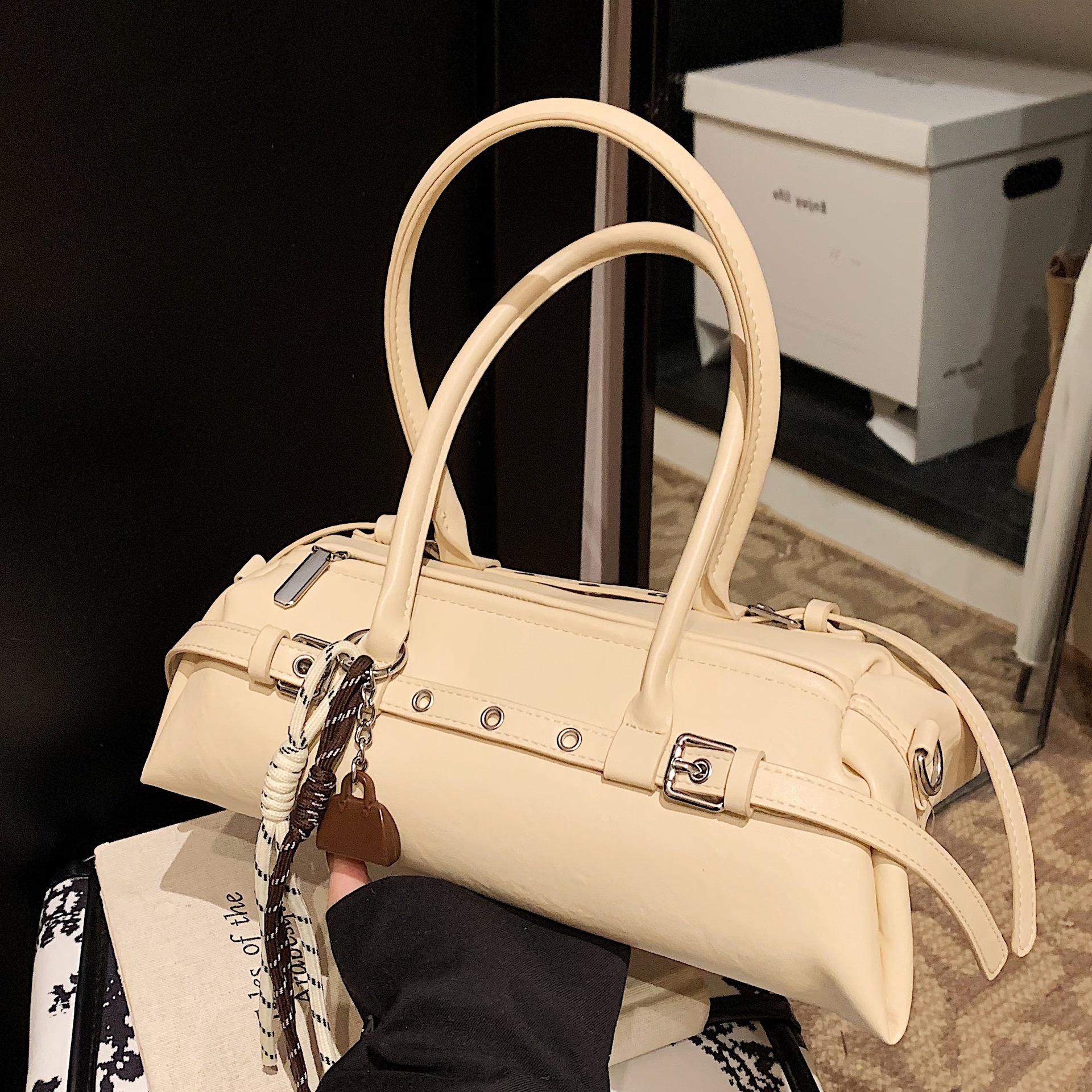 2025 Spring Women s Versatile Korean Fashion Crossbody Bag - Single Shoulder Bowling Underarm Design Without Pendant кофейный
2025 Spring Women s Versatile Korean Fashion Crossbody Bag - Single Shoulder Bowling Underarm Design Without Pendant кофейный