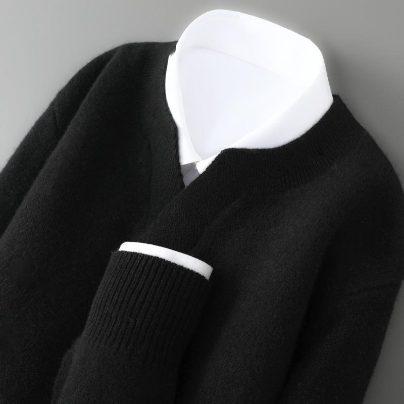 Men s V-Neck Pure Wool Sweater - Thick, Loose, Plus Size, Warm Base Layer for Autumn and Winter S (45-55 kg) чорний
Men s V-Neck Pure Wool Sweater - Thick, Loose, Plus Size, Warm Base Layer for Autumn and Winter S (45-55 kg) чорний