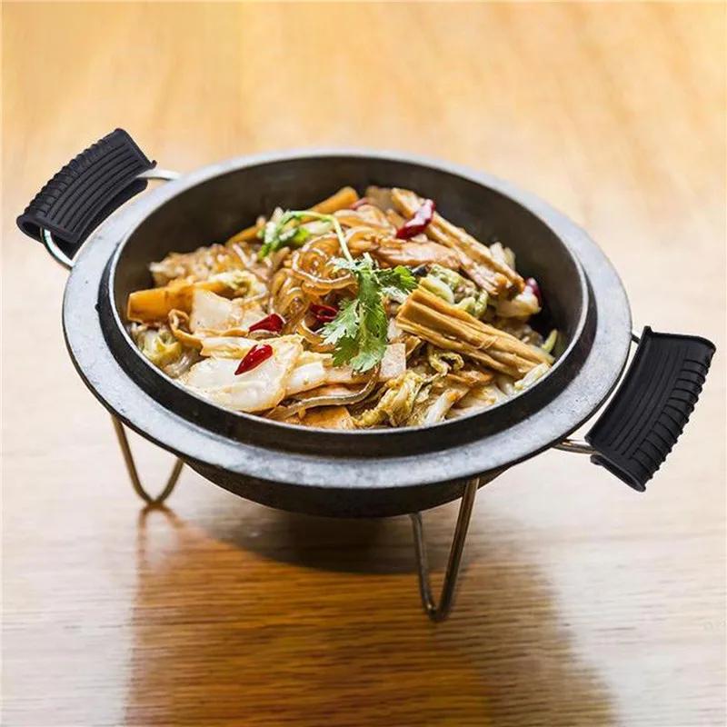 4pcs Silicone Hot Handle Sleeve Temperature Resistant Holders Cover Anti-scalding Anti-slip Pot красный
4pcs Silicone Hot Handle Sleeve Temperature Resistant Holders Cover Anti-scalding Anti-slip Pot красный