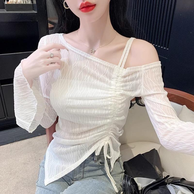 Pleated Lace Shirt with Straps and Slanted Shoulders for Women s Spring and Autumn New Design Sense, Flared Sleeves, Slim Fit, Chic Niche Top XL
Pleated Lace Shirt with Straps and Slanted Shoulders for Women s Spring and Autumn New Design Sense, Flared Sleeves, Slim Fit, Chic Niche Top XL
