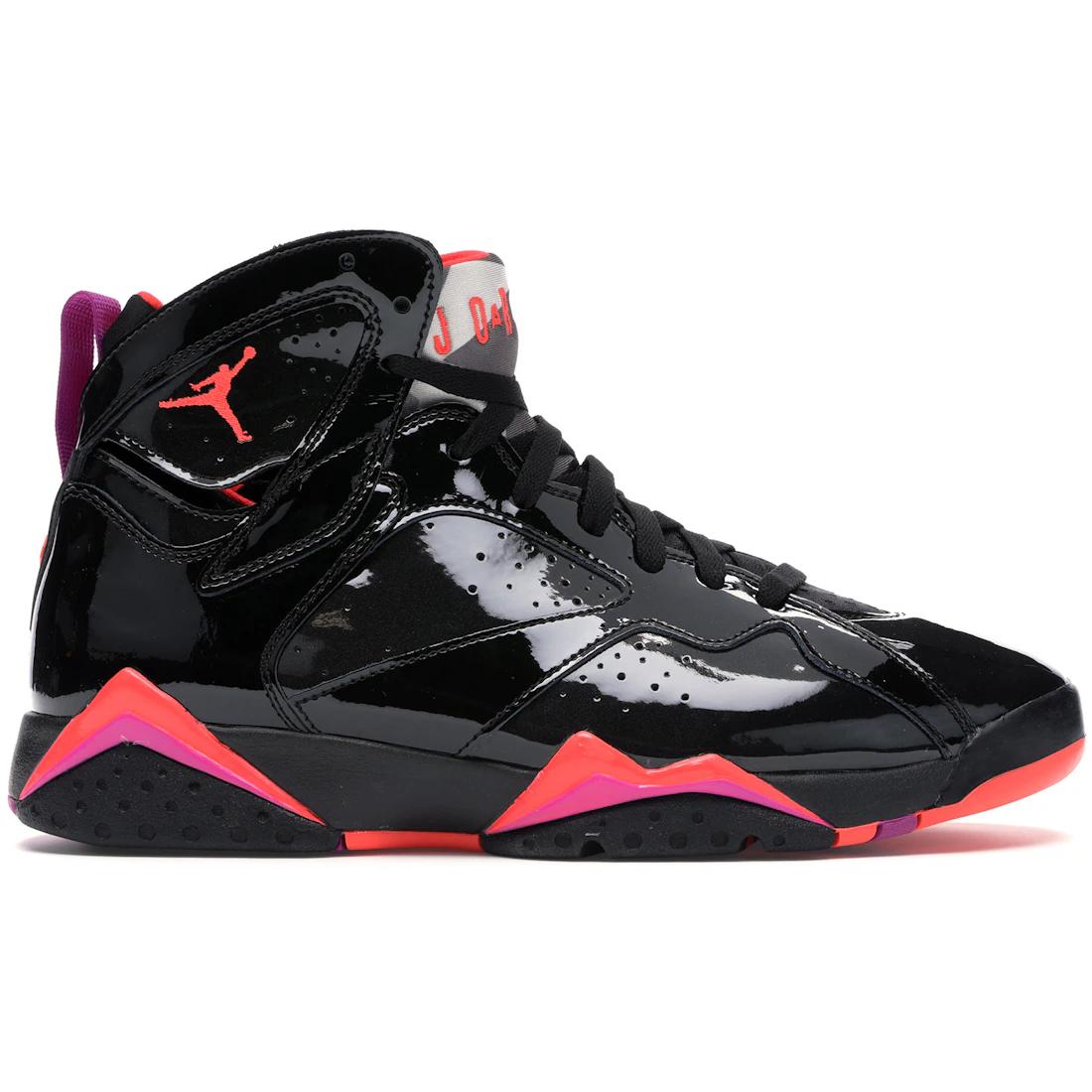Кросівки Jordan 7 Retro Чорний лак (Жіночі)(313358-006) 36.5
Кросівки Jordan 7 Retro Чорний лак (Жіночі)(313358-006) 36.5