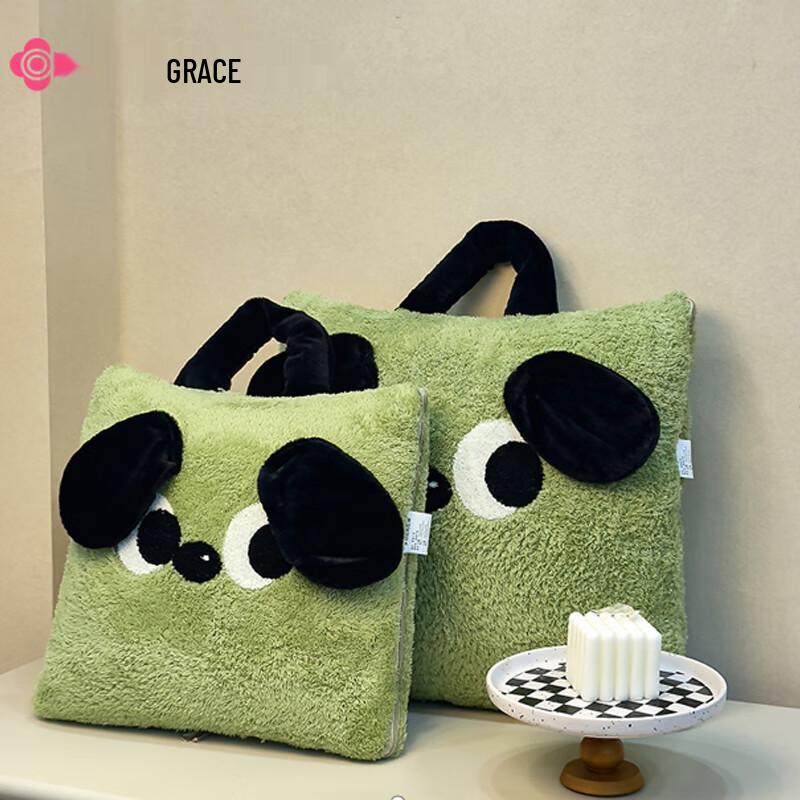 Jieliya Cinnamoroll Thick Plush Portable Pillow Blanket
Jieliya Cinnamoroll Thick Plush Portable Pillow Blanket