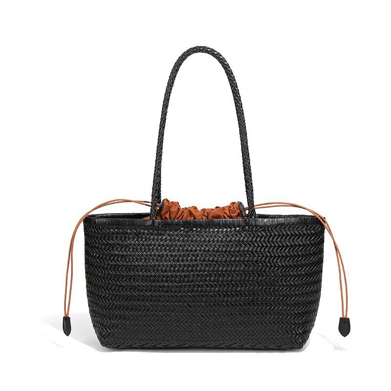 Dragon Leather Vegetable Basket Woven Bag Ins Style Retro Large-capacity One-shoulder Tote Holiday Handbag
Dragon Leather Vegetable Basket Woven Bag Ins Style Retro Large-capacity One-shoulder Tote Holiday Handbag