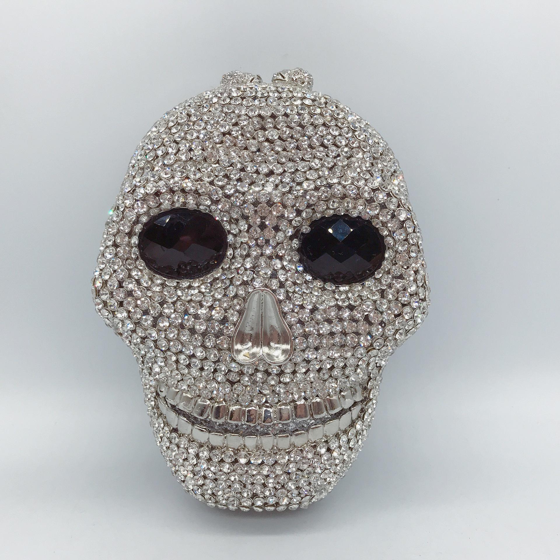 Diamond-Studded Skull Evening Clutch – Halloween Stone Metal Women s Bag
Diamond-Studded Skull Evening Clutch – Halloween Stone Metal Women s Bag