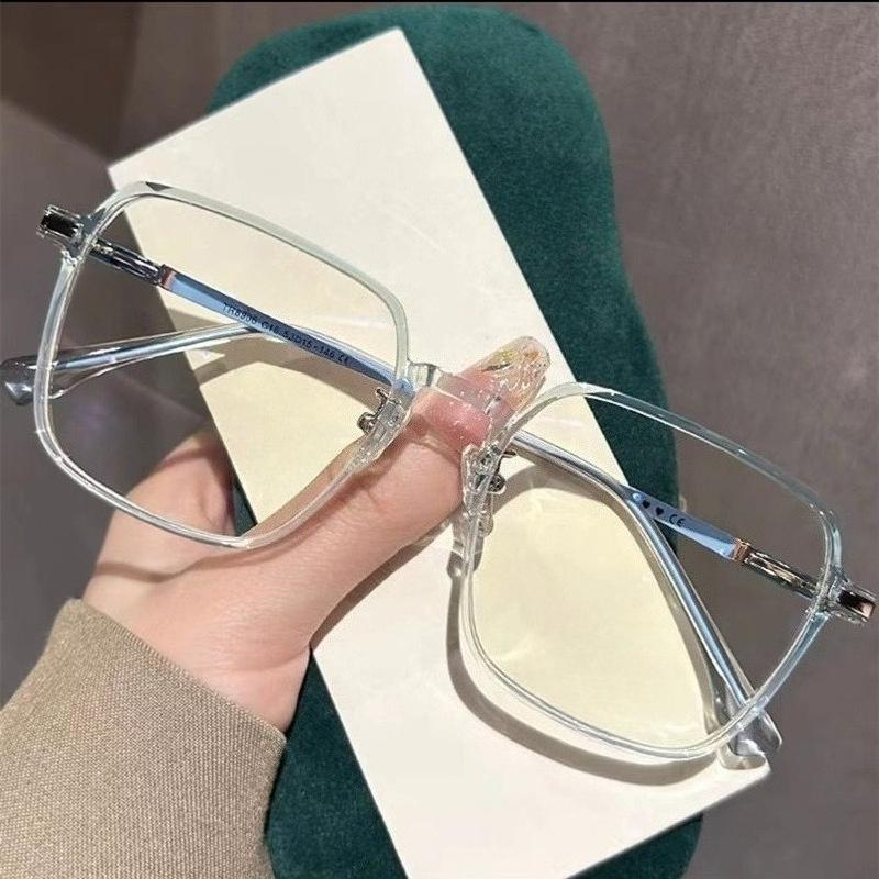 1pcs New Slim Anti-Blue Light Glasses, Ultra Light Cold Tea Tone, Ideal Gift
1pcs New Slim Anti-Blue Light Glasses, Ultra Light Cold Tea Tone, Ideal Gift