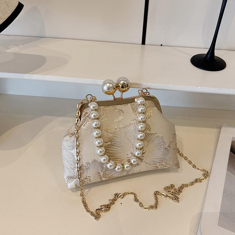 2025 new Chinese style national style bag with cheongsam Hanfu elegant big flower shoulder crossbody handbag female золотий
2025 new Chinese style national style bag with cheongsam Hanfu elegant big flower shoulder crossbody handbag female золотий