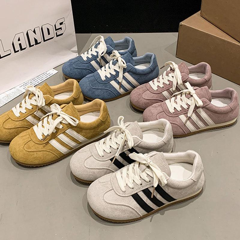 Women s shoes spring 2025 new flat-soled sports shoes lightweight casual soft-soled single shoes striped 40
Women s shoes spring 2025 new flat-soled sports shoes lightweight casual soft-soled single shoes striped 40