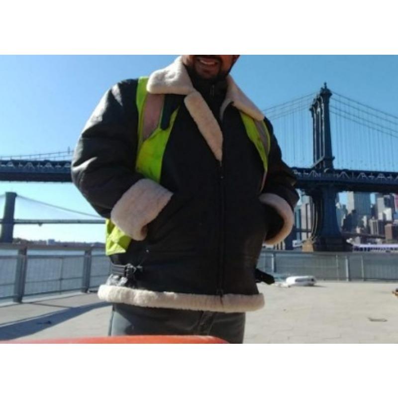 Новая мужская куртка с меховой отделкой, флисовая куртка из искусственной кожи с утолщенным мехом 3XL чёрный
Новая мужская куртка с меховой отделкой, флисовая куртка из искусственной кожи с утолщенным мехом 3XL чёрный