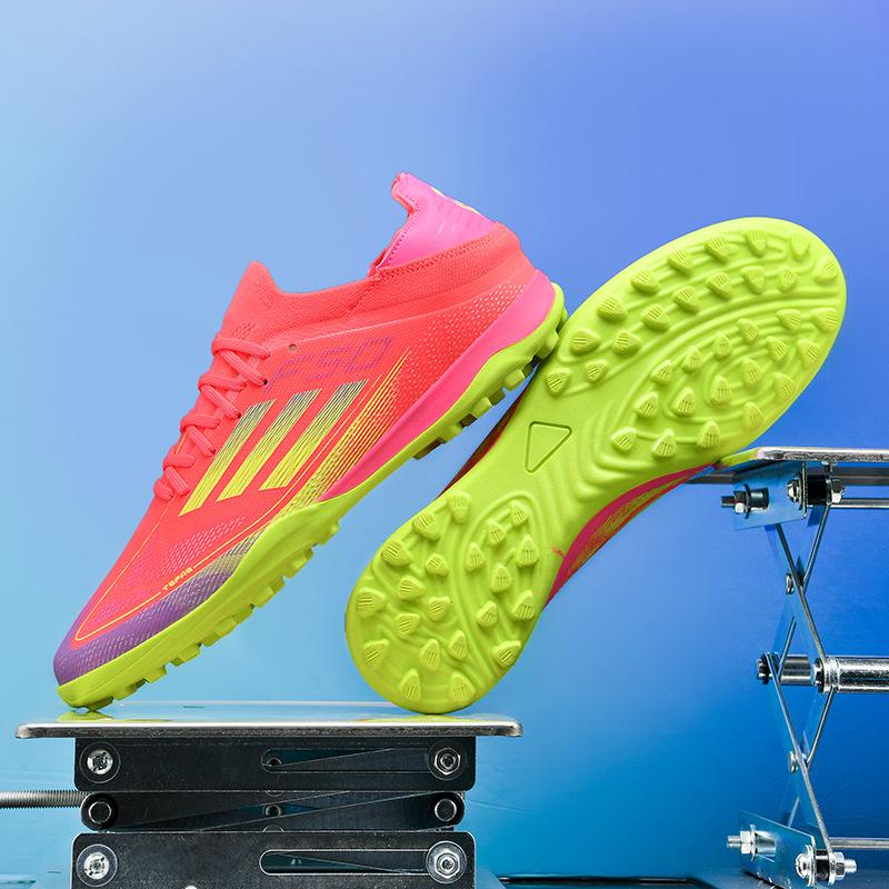 Putian Football Shoes Men S Low-Top Students Game Training Long Nails Broken Nails Sports Football Shoes 45
Putian Football Shoes Men S Low-Top Students Game Training Long Nails Broken Nails Sports Football Shoes 45