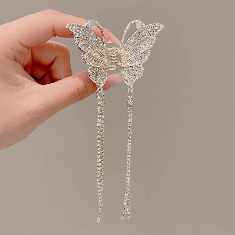 Корейская заколка для волос с кисточкой-бабочкой и жемчугом, женская заколка с кисточкой и стразами, простой зажим для волос с когтями, заколки в виде акулы и краба, заколка для девочек, аксессуары для волос 1pcs
Корейская заколка для волос с кисточкой-бабочкой и жемчугом, женская заколка с кисточкой и стразами, простой зажим для волос с когтями, заколки в виде акулы и краба, заколка для девочек, аксессуары для волос 1pcs