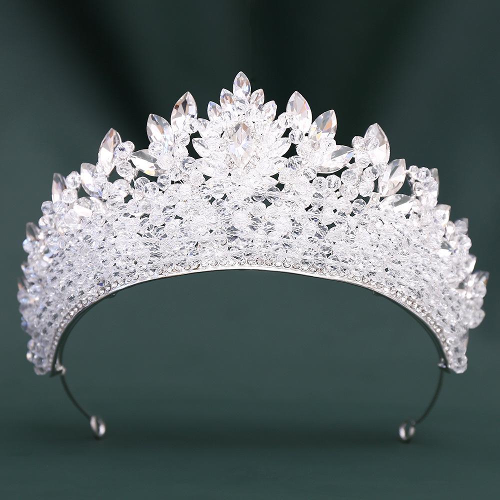 European and American Bridal Crown Jewelry Premium Ball Performance Dress Accessories Luxury Full Diamond Alloy Crystal Beaded Crown 2026 15.5*7.5CM
European and American Bridal Crown Jewelry Premium Ball Performance Dress Accessories Luxury Full Diamond Alloy Crystal Beaded Crown 2026 15.5*7.5CM